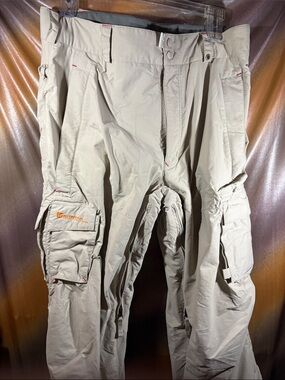 Burton Men’s Light Tan Cargo Snow Pants with Multiple Pockets